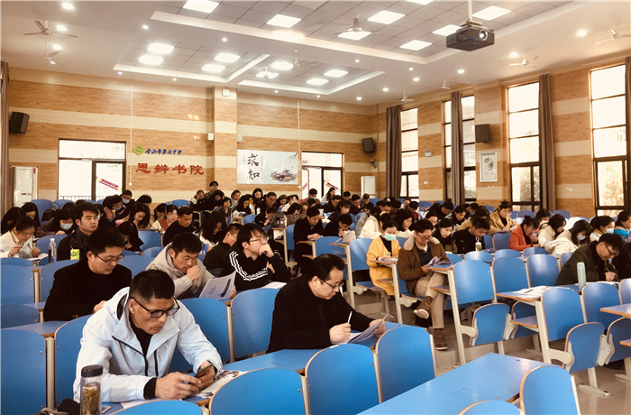 高二級(jí)部：立足反思明方法  放眼未來助高飛(圖2)