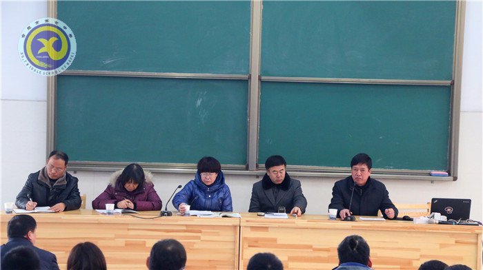 自信從容亮風(fēng)采，可圈可點(diǎn)真語(yǔ)文(圖2)