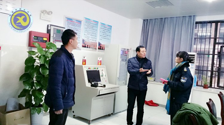 開學(xué)工作秩序井然、亮點(diǎn)突出(圖4)