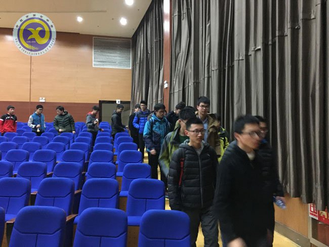 全面提高安全意識(shí)，精心打造平安校園(圖1)
