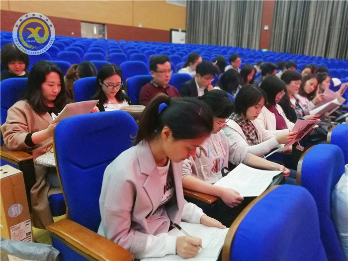 乘例會(huì)之舟 揚(yáng)智慧之帆(圖2)