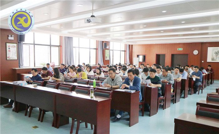 堅持高考備考常態(tài) 強(qiáng)化教育教學(xué)常規(guī)(圖2)