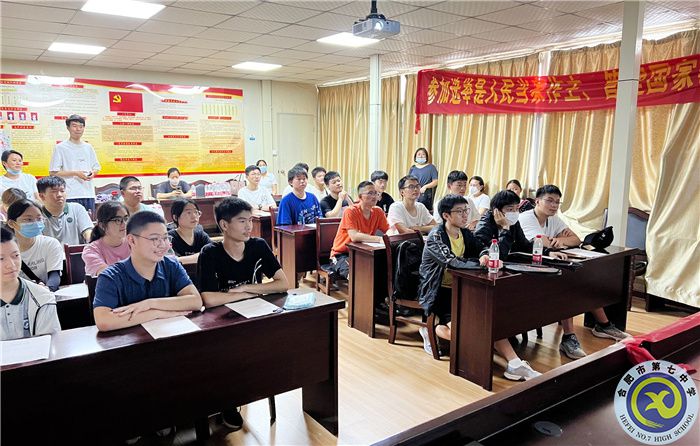六班學(xué)子志愿忙，爭為社區(qū)添風(fēng)采(圖5)