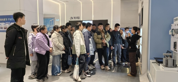 中安在線、合肥在線：合肥七中學(xué)子寒假社會(huì)實(shí)踐活動(dòng)超有AI(圖3)