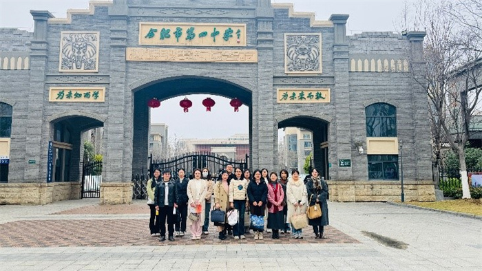 合肥七中高三英語備課組赴四中參與同課異構(gòu)活動(dòng).jpg